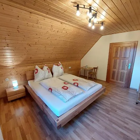 Almhaus Waldblick Bad Sankt Leonhard im Lavanttal
